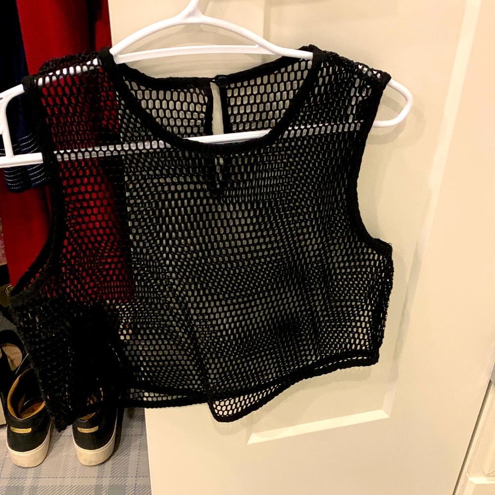 Crop mesh vest